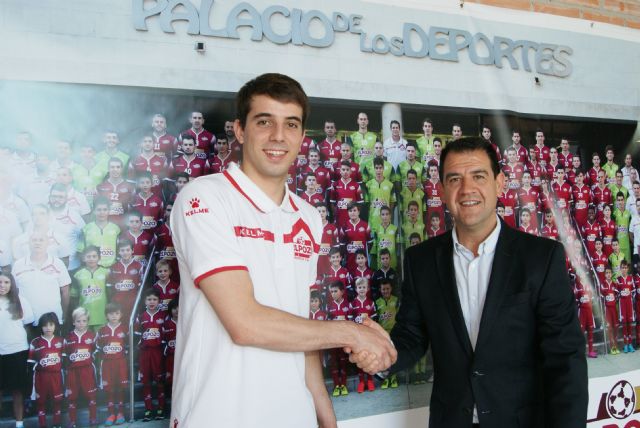 El guardameta Fabio y el ala Dário Marinovic amplían sus contratos con el Club - 4, Foto 4
