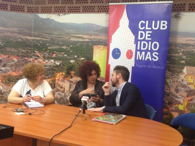 Se presenta en Moratalla el programa Club de Idiomas - 1, Foto 1