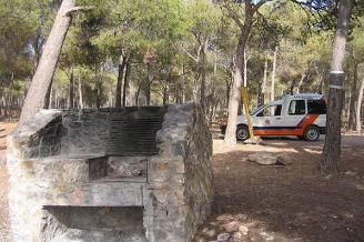 As of tomorrow it is strictly forbidden to carry out fires in the barbecues set up in the Sierra Espua Regional Park, Foto 2