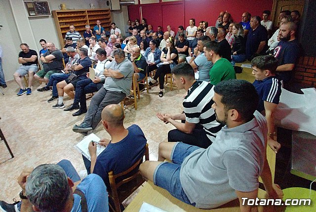 Sebastián Periago, nuevo presidente del Club Olímpico de Totana, Foto 3