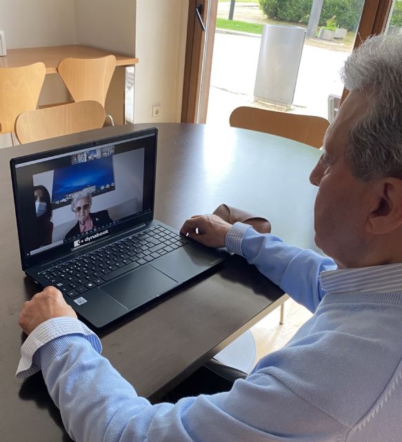 Dynabook lanza una iniciativa para prevenir situaciones de aislamiento en residencias de mayores como las vividas durante la covid-19 - 1, Foto 1