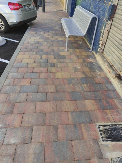 IU VERDES valora como mediocre o mediocre-mala la ejecución de la obra en la Avda de la Asunción - 4, Foto 4