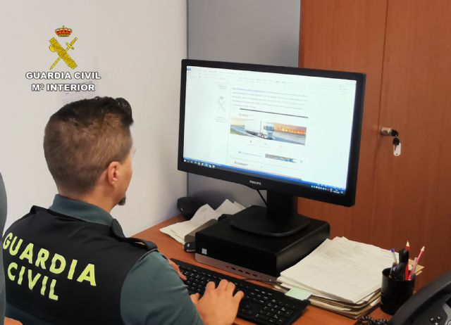 La Guardia Civil desmantela un grupo criminal dedicado a cometer estafas a través de internet