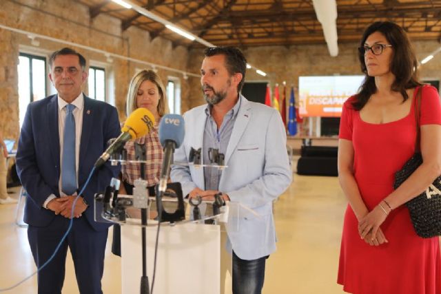 Más de treinta entidades de la discapacidad analizan las propuestas sobre los nuevos itinerarios accesibles en barrios y pedanías - 5, Foto 5