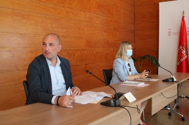 Aprobados los programas deportivos y tarifas para el verano 2022 y curso 2022/2023 para los centros de Cabezo de Torres y JC1 - 1, Foto 1