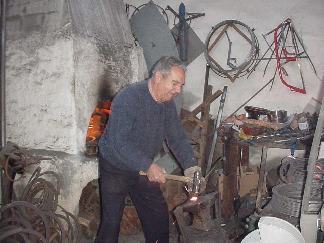 In memoriam Felipe Andanuche, artesano del metal, virtuoso de la vida, Foto 1