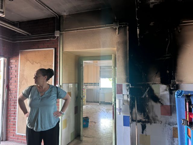El PSOE exige a Fulgencio Gil explicaciones inmediatas por el incendio del CEIP Villaespesa de Tercia - 4, Foto 4