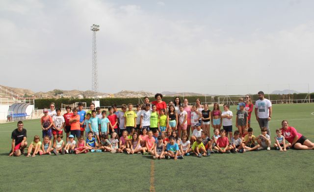 Decenas de jóvenes lumbrerenses se conectan a la naturaleza en 'I Love Campus' - 2, Foto 2