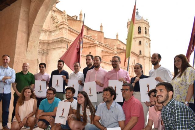 El Ayuntamiento muestra su apoyo a la candidatura para conseguir que el Encuentro Nacional de Jóvenes Cofrades 2020 se celebre en Lorca - 1, Foto 1