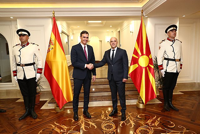 Encuentro de Pedro Sánchez con el presidente de Macedonia del Norte. Encuentro de Pedro Sánchez con el presidente de Macedonia del NorteDescargar  Encuentro de Pedro Sánchez con el presidente de Macedonia del Norte Foto: Moncloa/Fernando Calvo. Skopje (Macedonia del Norte), Foto 1