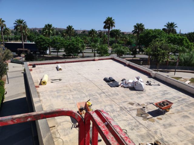 El Ayuntamiento impermeabiliza la azotea de la Agencia de Desarrollo Local - 3, Foto 3