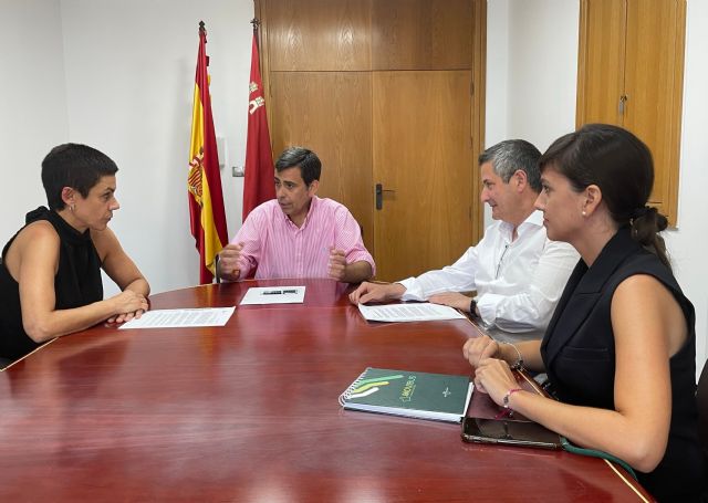 Proponen al Ayuntamiento de Beniel un acuerdo para mejorar el transporte público, similar al de Santomera - 1, Foto 1