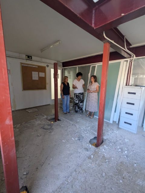 El Ayuntamiento de Puerto Lumbreras inicia las labores de instalación del ascensor en el antiguo Colegio Sagrado Corazón - 5, Foto 5