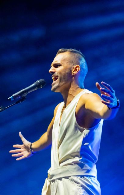 Azúcar Moreno y Adry Gart ponen la banda sonora a la mágica noche de los Santos - 3, Foto 3