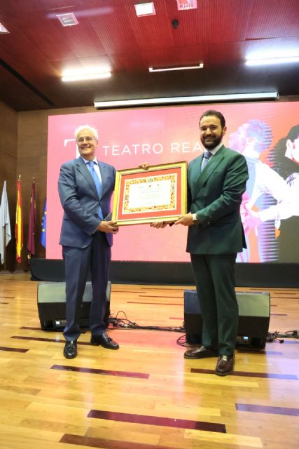 El Teatro Real recibe la 'Medalla de Oro' del Cante de las Minas con el compromiso de seguir dando espacio internacional al flamenco - 2, Foto 2