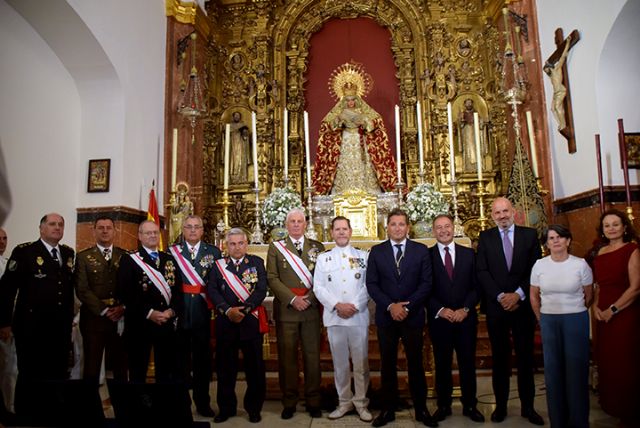 La Comandancia Naval de Sevilla rinde homenaje a su patrona en la sede de la Esperanza de Triana - 2, Foto 2