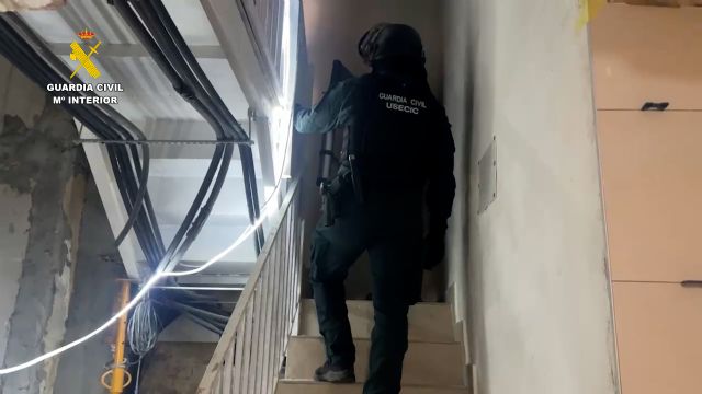 Cuatro detenidos por robar en domicilios de Alicante y Murcia mediante el método del hilo - 3, Foto 3