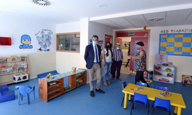 Murcia aplica un estricto protocolo para garantizar la educación presencial segura de los 500 niños de las Escuelas Infantiles - 1, Foto 1