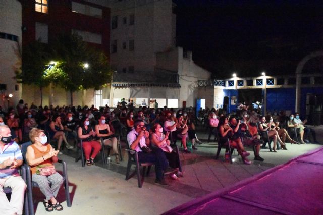 Calasparra entra en la recta final del Ciclo de Monólogos de Humor con el espectáculo MURCIANOS 2 - 5, Foto 5