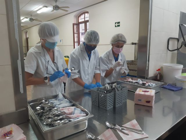 CaixaBank participa en el programa de voluntariado del Comedor Jesús Abandonado de Murcia - 1, Foto 1