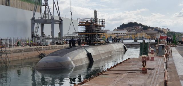 El submarino S-81 ´Isaac Peral´, de nuevo a flote tras su primera varada programada - 3, Foto 3