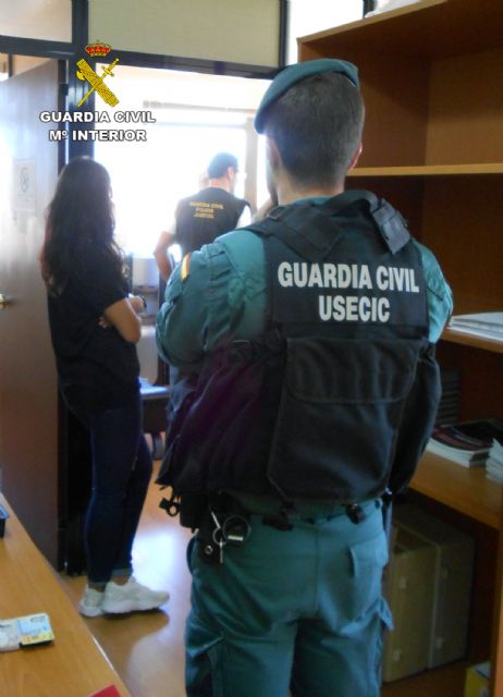 La Guardia Civil desmantela una Comunidad de Bienes que empleaba el nombre de las Fuerzas y Cuerpos de Seguridad del Estado para estafar - 1, Foto 1