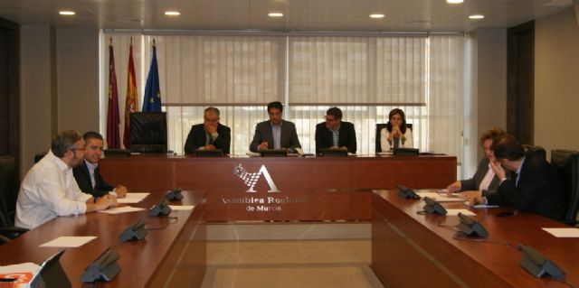 El PSOE propone 20 medidas a la Comisión Especial del Mar Menor para agilizar la protección de la laguna salada - 1, Foto 1