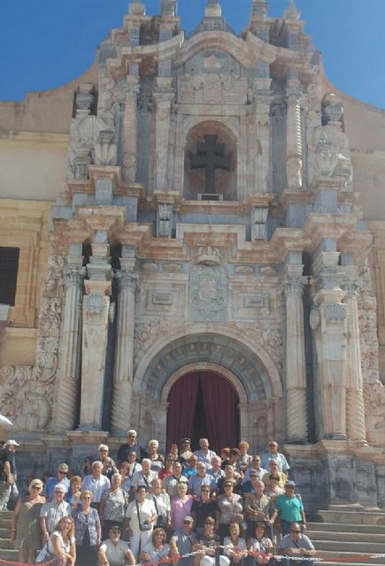 Los hogares inician el curso con una visita a Caravana con motivo del año jubilar - 2, Foto 2