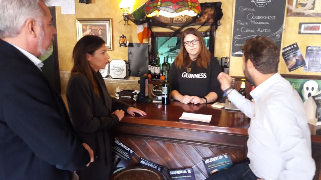 El Ayuntamiento de Lorca y Hostelor ponen en marcha una campaña para promover el reciclaje de envases de vidrio en la hostelería - 1, Foto 1