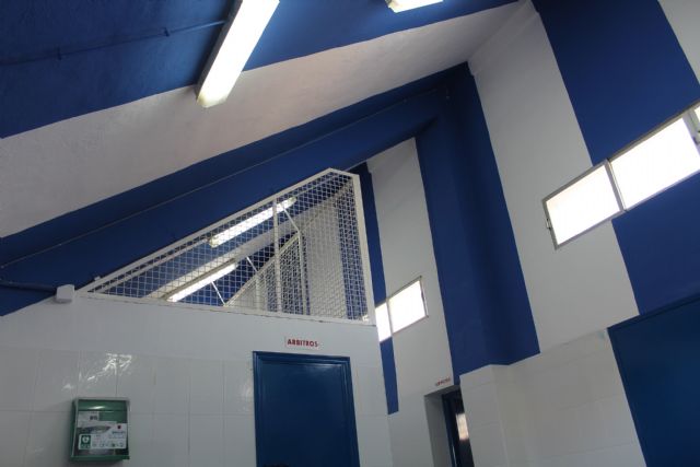 Se renovará el alumbrado de los vestuarios del campo de fútbol Uva Monastrell - 2, Foto 2