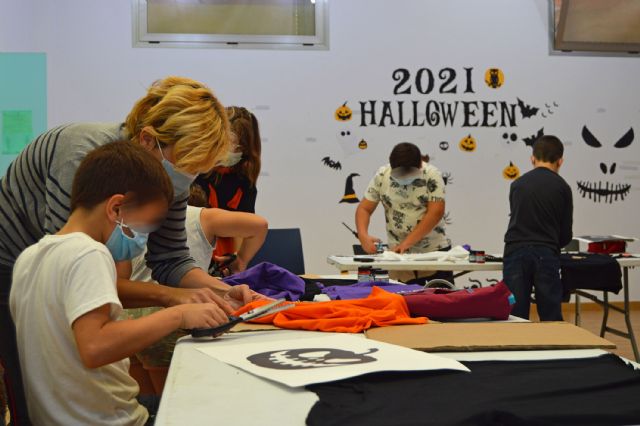El Halloween de Las Torres de Cotillas se llena de originales y aterradoras camisetas - 4, Foto 4