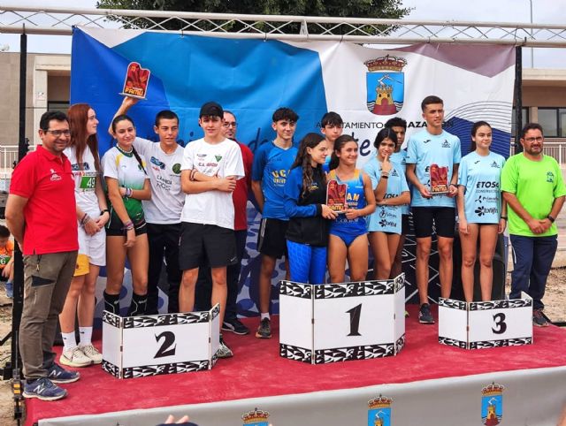Pdium para los equipos Sub16 y Sub12 del Club Atletismo Alhama en el Regional de Cross por Relevos Mixtos, Foto 1