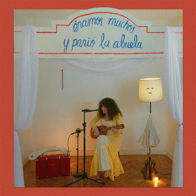 “Éramos muchos y parió la abuela”, primer álbum de la cantautora venezolana Daniella Barbarito - 1, Foto 1