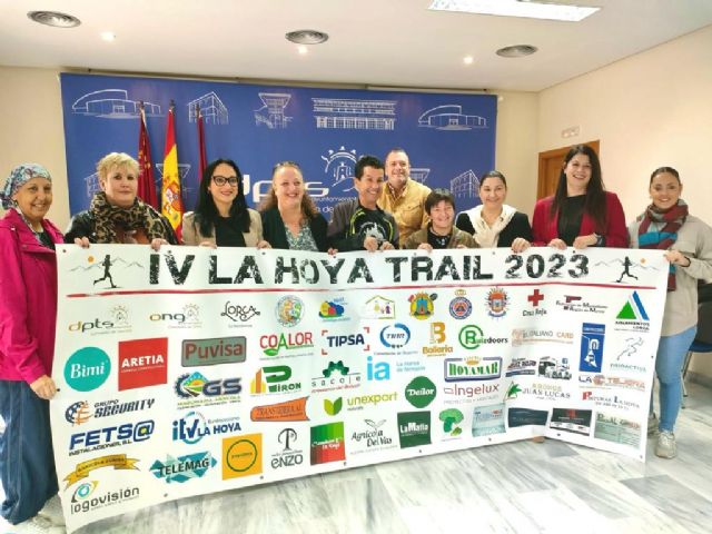 La pedanía de La Hoya acoge la cuarta edición de la carrera solidaria de montaña LHT a beneficio de APAT Lorca - 1, Foto 1