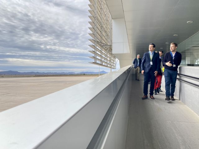 El Aeropuerto de la Región de Murcia trabaja por conseguir los Puestos de Inspección Fronterizos para la Terminal de Carga - 2, Foto 2