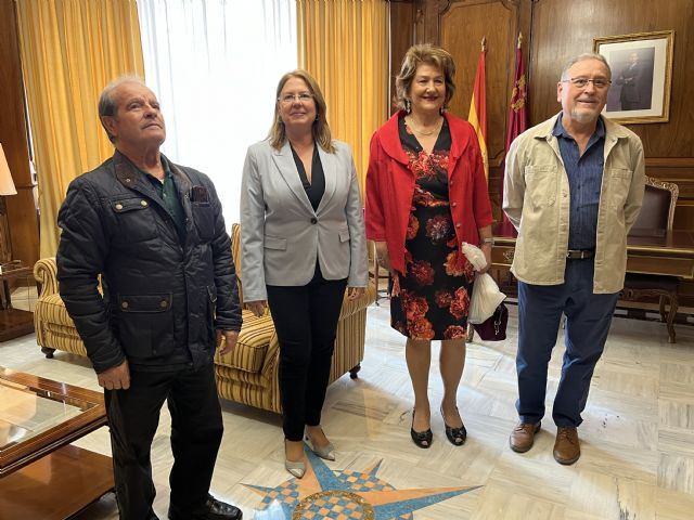 Visita institucional de la Asociación Trovera Ángel Roca a la Asamblea Regional de Murcia - 2, Foto 2