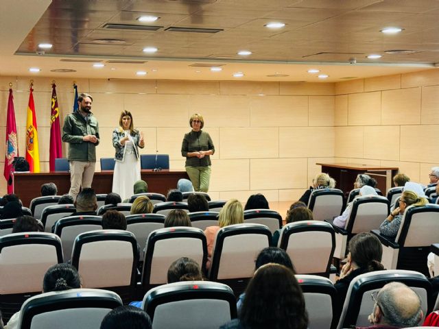 El Ayuntamiento de Lorca recibe una subvención de más de un millón de euros para la contratación de trabajadores agrícolas en desempleo - 3, Foto 3