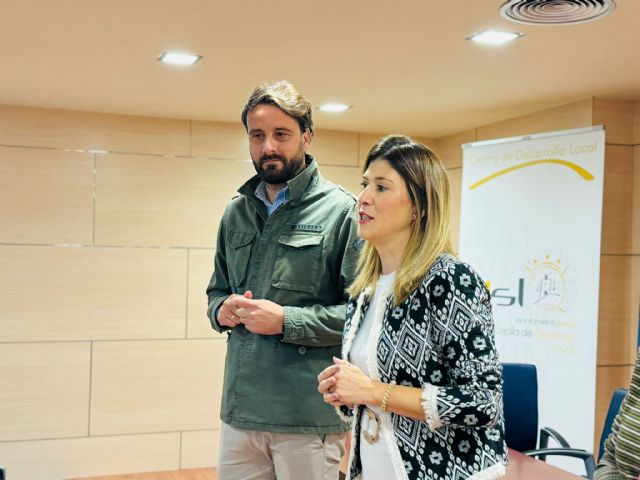 El Ayuntamiento de Lorca recibe una subvención de más de un millón de euros para la contratación de trabajadores agrícolas en desempleo - 5, Foto 5