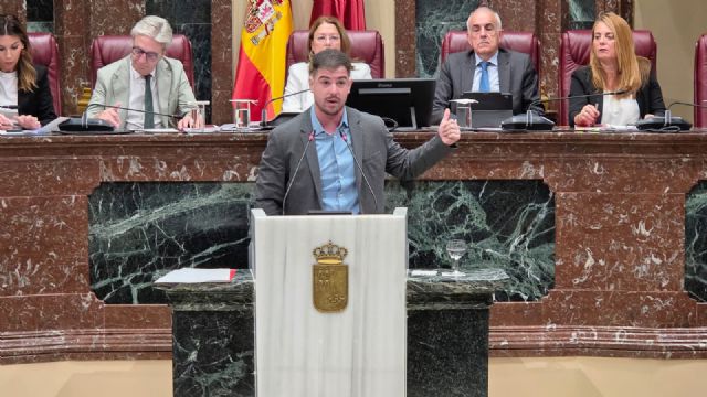 Miguel Ortega: La inacción de López Miras ha provocado que acceder a una vivienda en la Región sea más difícil que viajar de Corvera a 'Manchester United' - 1, Foto 1