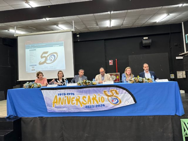Torre Pacheco celebra el Día de la Educación Financiera con más de 40 estudiantes de Economía del IES Luis Manzanares - 2, Foto 2