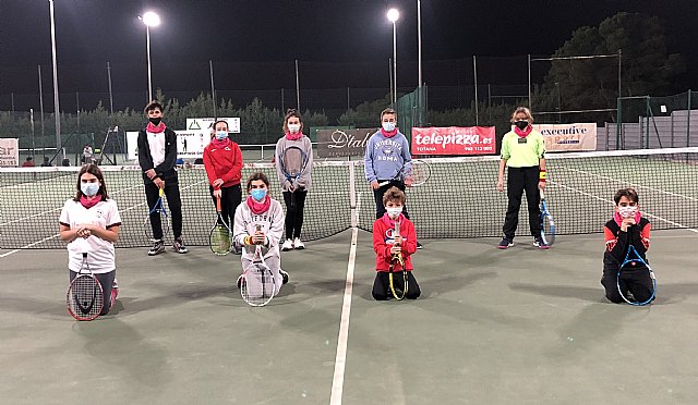 Fiesta de tenis navideña en club de tenis Totana, Foto 4