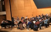 La Orquesta Sinfónica de la Región actúa con la pianista coreana E-Hyun Hüttermann en el Auditorio de Águilas