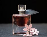 Hasta un 80% de ahorro, una de las claves del xito de los perfumes de imitacin de Esenzzia