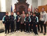 El Alcalde a recibe a los campeones regionales de Jugando al Atletismo del Programa de Deporte Escolar, alumnos del Colegio San Francisco de Ass