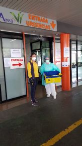 Correos llevar comida al personal sanitario de los hospitales de Murcia