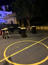 El AMPA del Cierva Peñafiel critica que el Ayuntamiento ceda el uso del colegio a los sardineros como almacén de bebidas alcohólicas y espacio de fiesta nocturna