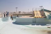 El Ayuntamiento de Puerto Lumbreras acondiciona las piscinas municipales para la temporada de verano