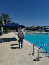 La piscina Ola Azul de Los Alc�zares inicia la temporada de verano este 1 de junio