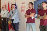 El Ayuntamiento presenta la ONG Bomberos por Bomberos, una iniciativa solidaria que ya prepara su primera intervenci�n internacional en Venezuela