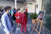 Los jvenes muestran la relacin con sus mayores en una exposicin de fotografa intergeneracional